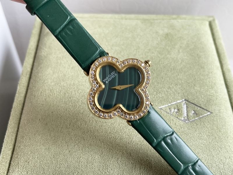 VAN CLEEF & ARPELS Watches